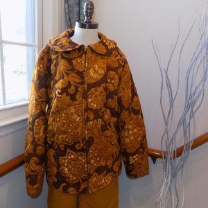 60's Vintage Quilted Coat Size Medium & High-Rise Straight leg Jeans Size 9/10